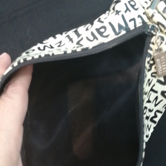 Stuart Weitzman Graffiti Print Leather Crossbody Purse Shoulder Bag - Picture 6 of 16